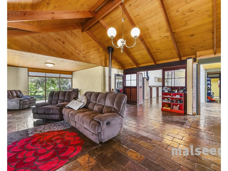 33115 Princes Highway, Burrungule SA 5291