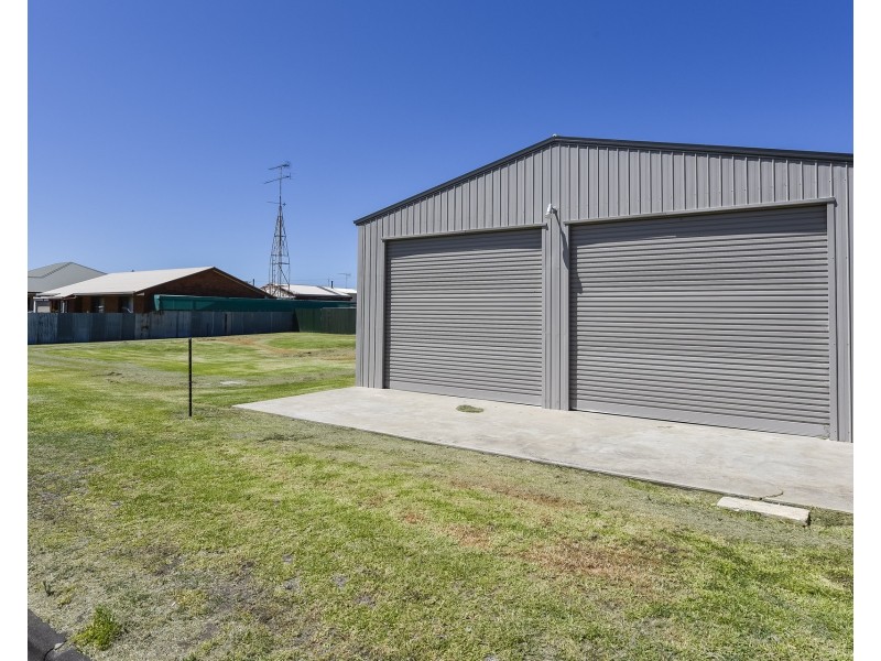 67 Elizabeth Street, Port Macdonnell SA 5291