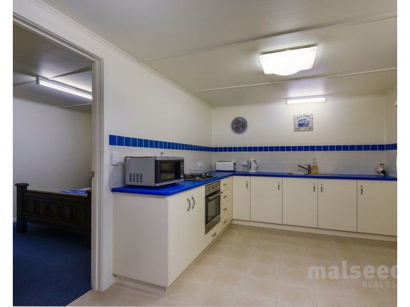 67 Elizabeth Street, Port Macdonnell SA 5291