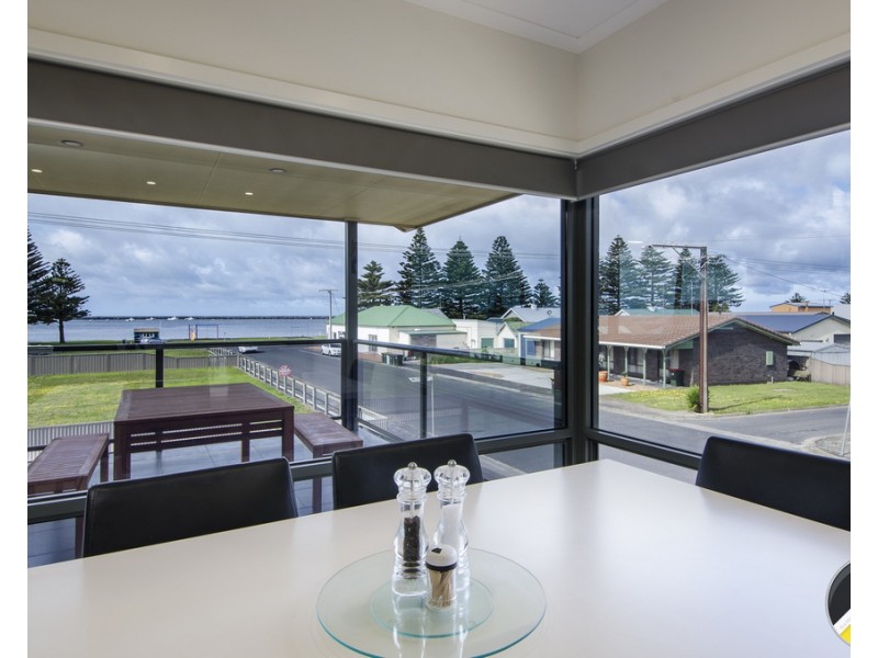 52 Milstead Street, Port Macdonnell SA 5291
