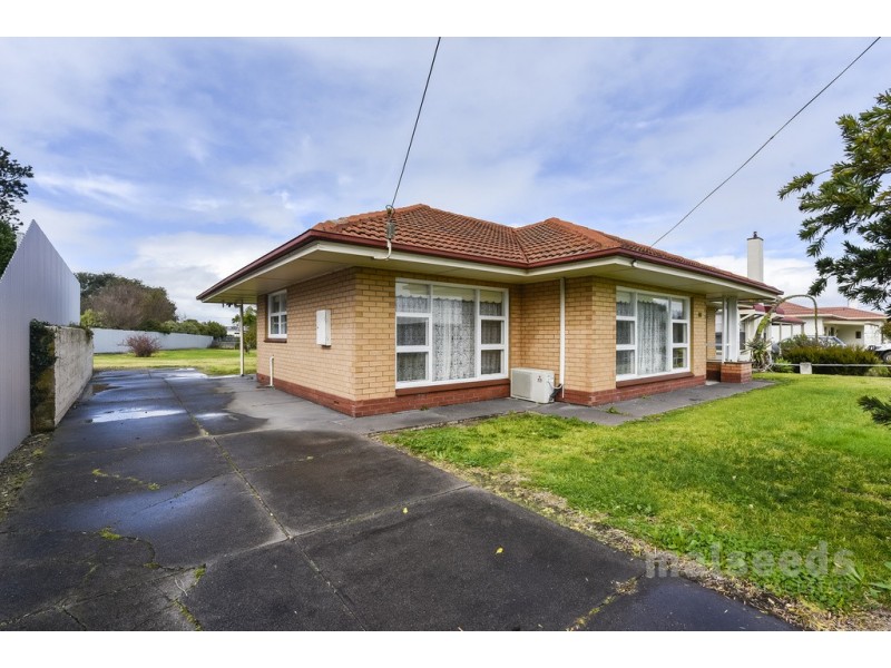 3 White Street, Millicent SA 5280