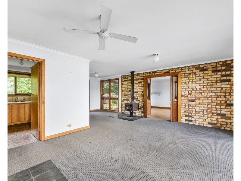 2 Neville Avenue, Mount Gambier SA 5290