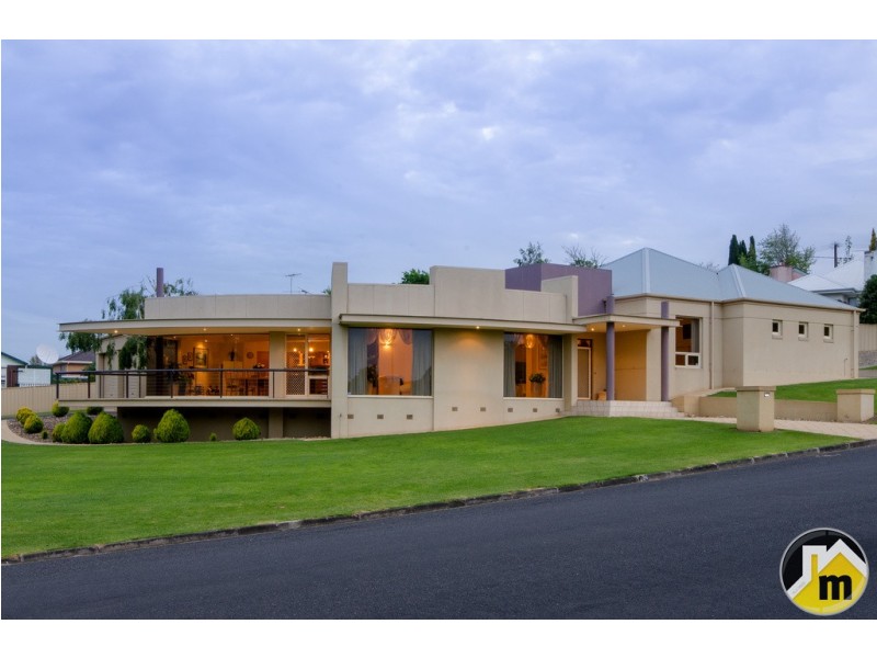 24 Hedley Street, Mount Gambier SA 5290