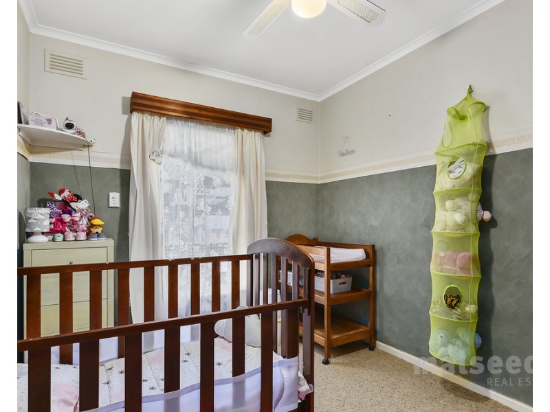 11 Bowering Street, Millicent SA 5280