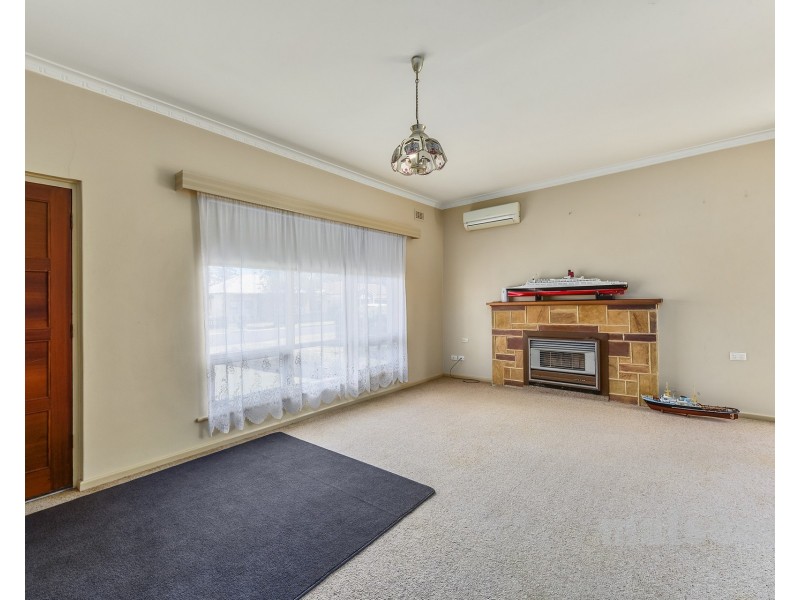 11 Stratford Street, Millicent SA 5280