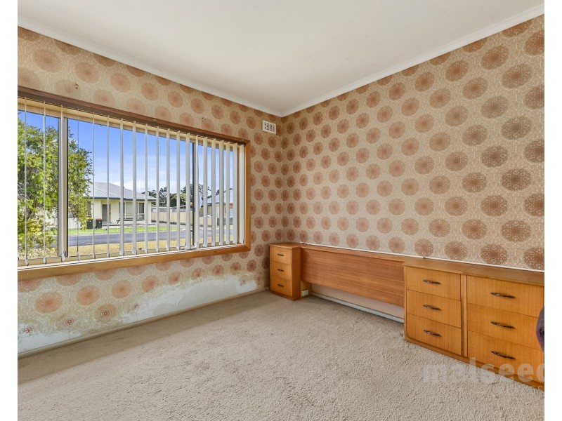 11 Stratford Street, Millicent SA 5280