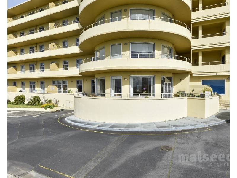 Level G/001/3 Lake West Terrace, Mount Gambier SA 5290