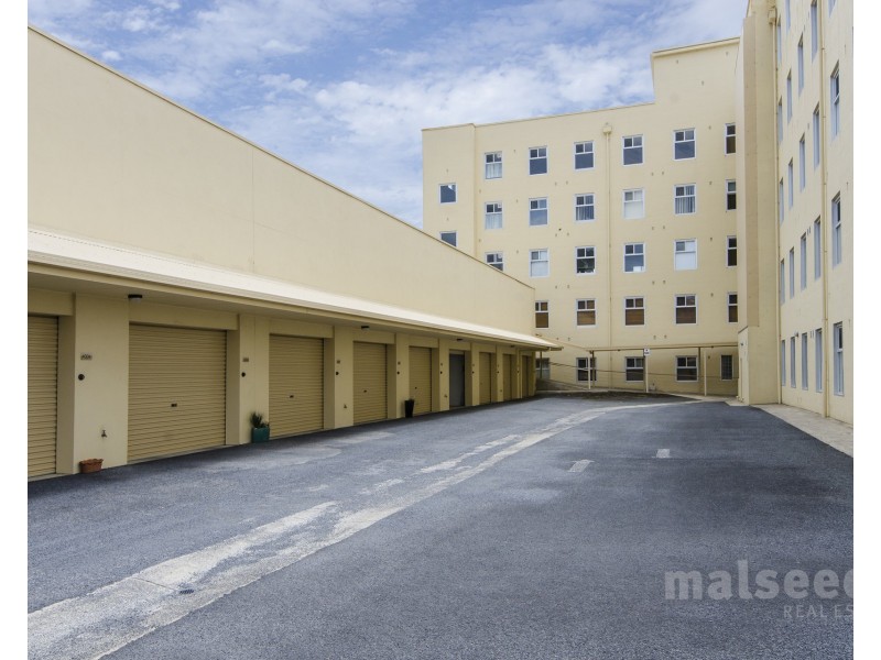 Level G/001/3 Lake West Terrace, Mount Gambier SA 5290