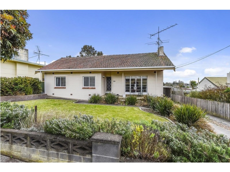 10 Renfrey Place, Mount Gambier SA 5290