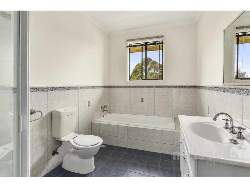 8 Locke Street, Mount Gambier SA 5290