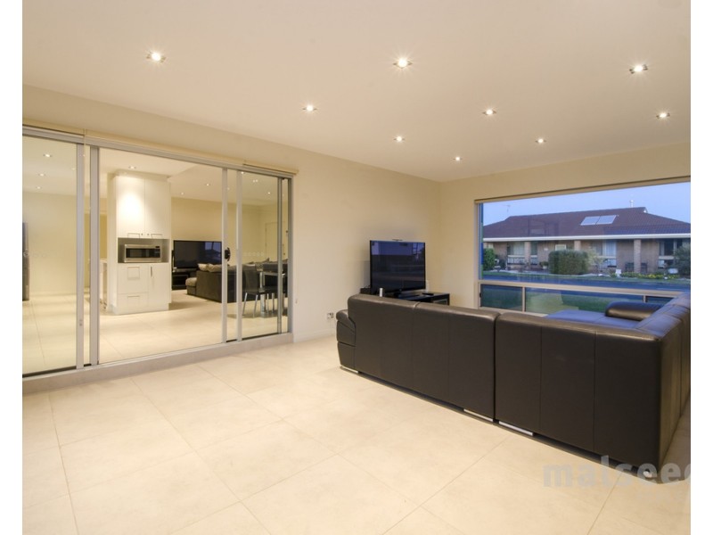 86 Meylin Street, Port Macdonnell SA 5291