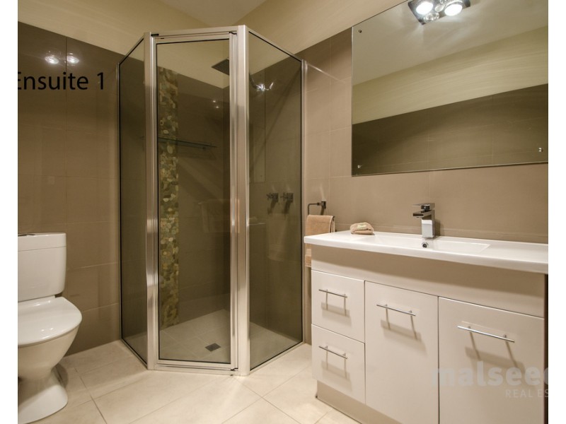 86 Meylin Street, Port Macdonnell SA 5291