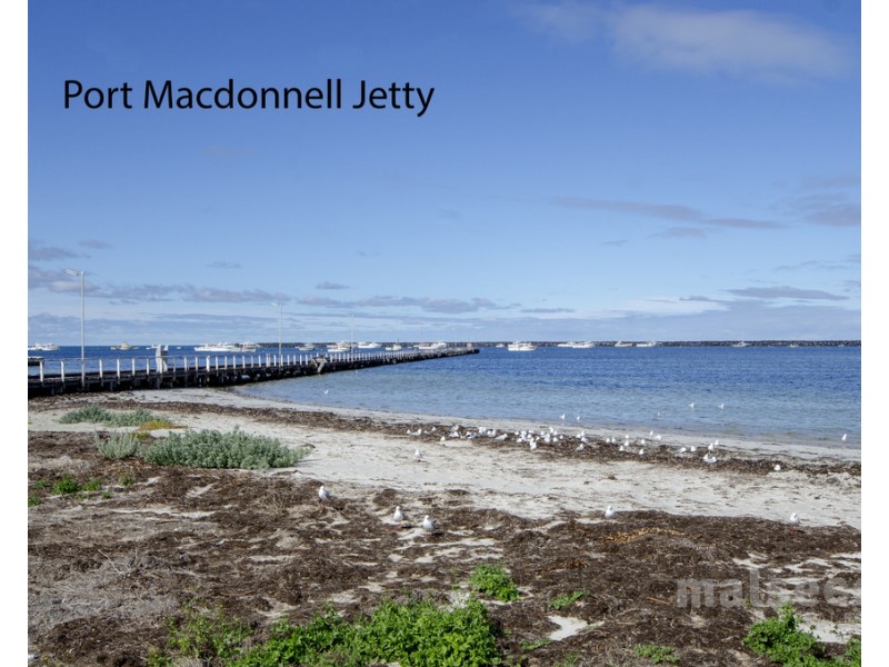 86 Meylin Street, Port Macdonnell SA 5291