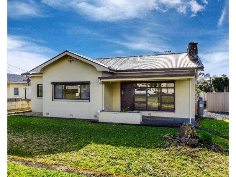 18 Birdwood Avenue, Mount Gambier SA 5290