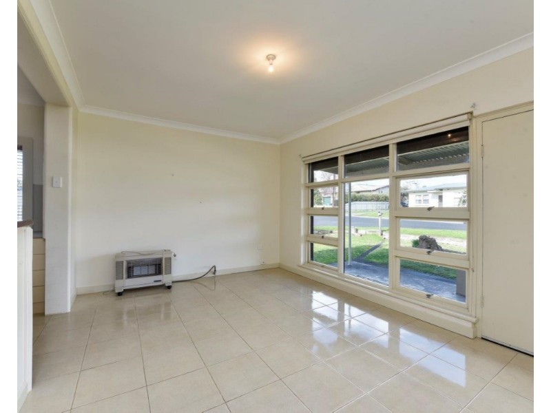 18 Birdwood Avenue, Mount Gambier SA 5290