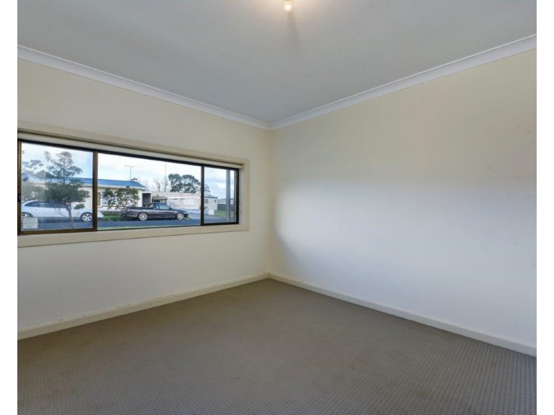 18 Birdwood Avenue, Mount Gambier SA 5290