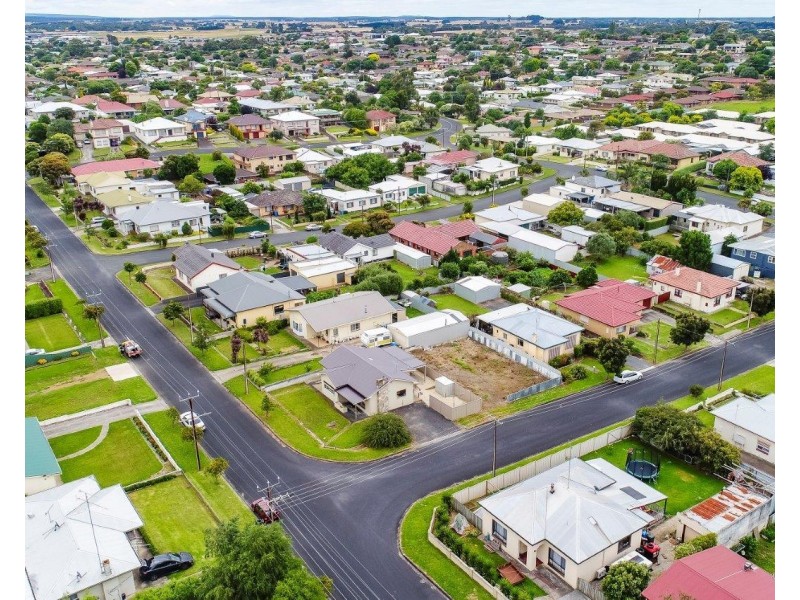 18 Birdwood Avenue, Mount Gambier SA 5290