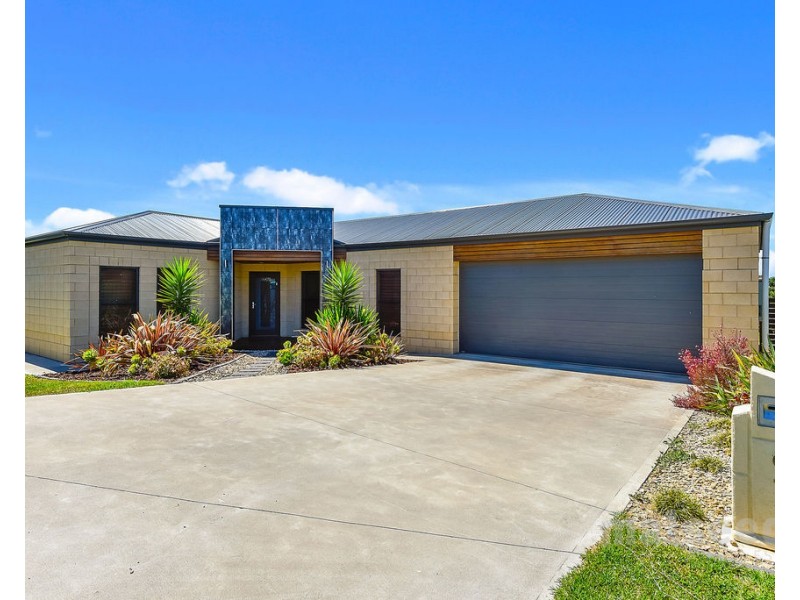 11 Colonel Light Place, Mount Gambier SA 5290