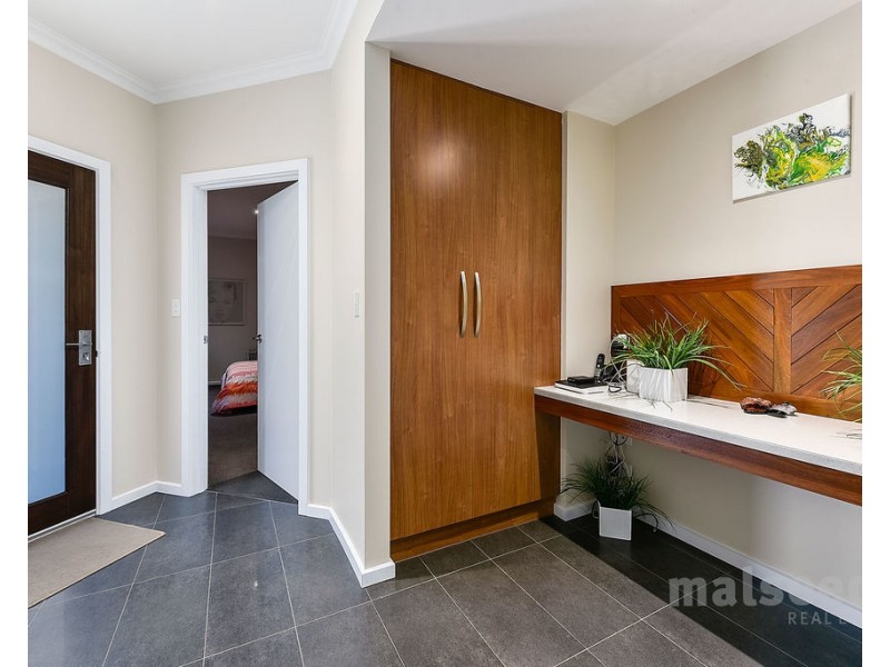 11 Colonel Light Place, Mount Gambier SA 5290