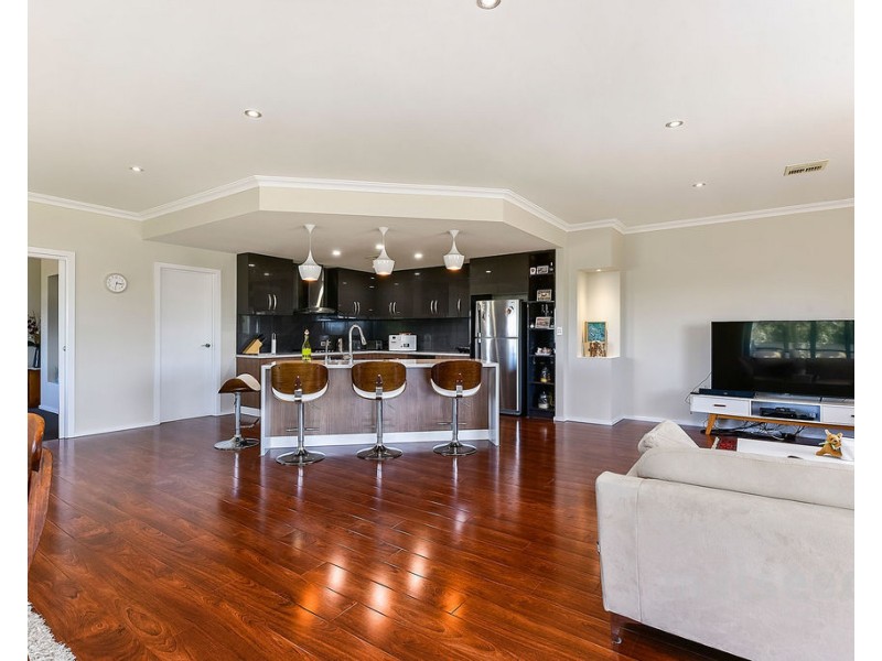 11 Colonel Light Place, Mount Gambier SA 5290