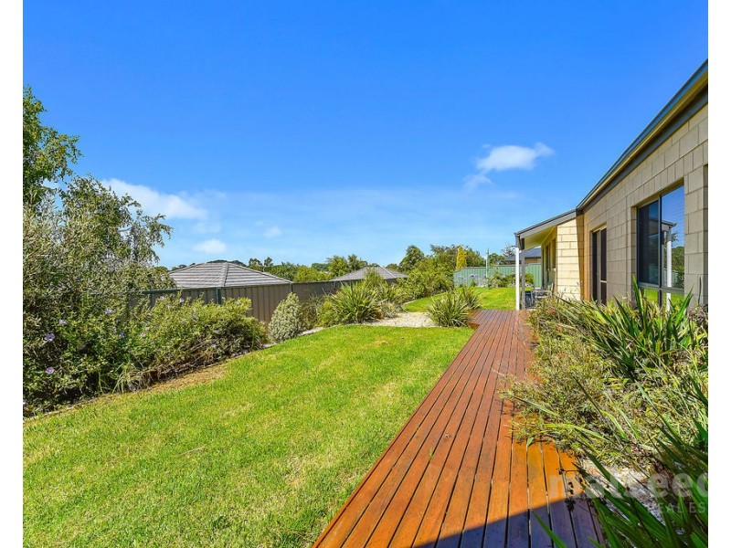 11 Colonel Light Place, Mount Gambier SA 5290