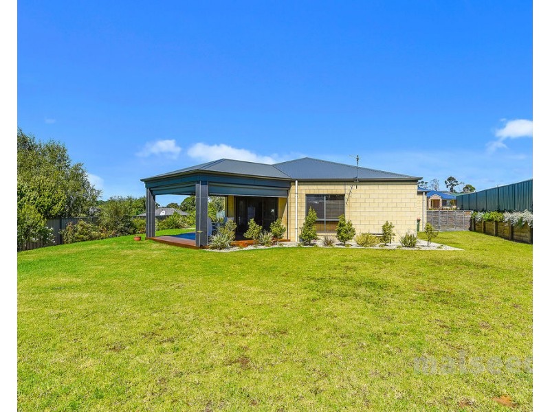 11 Colonel Light Place, Mount Gambier SA 5290