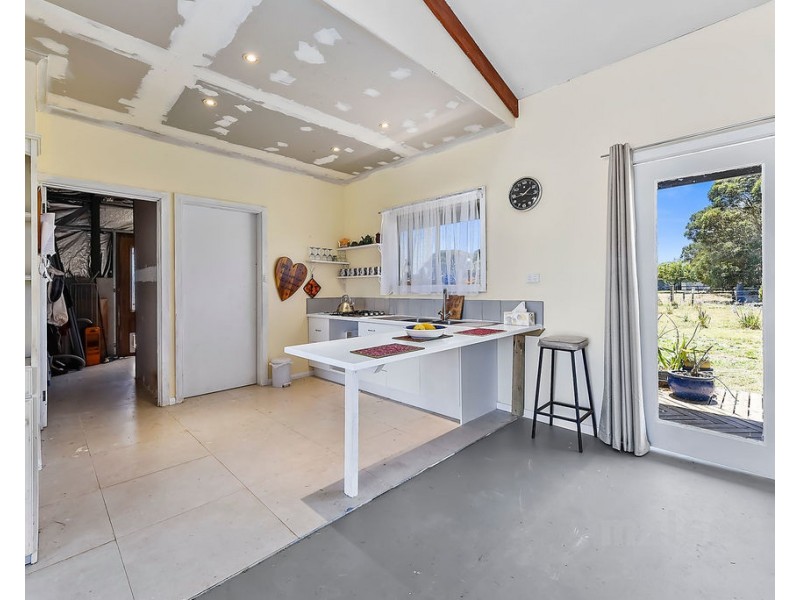 15 Kirip Road, Glencoe SA 5291