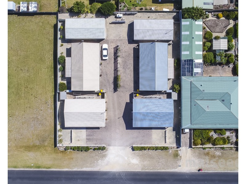 33-35 Thompson Road, Robe SA 5276