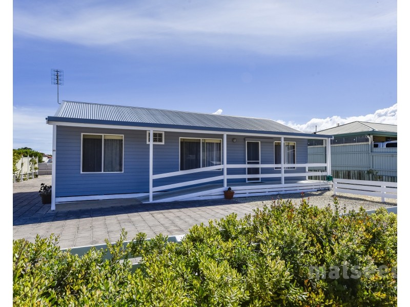 33-35 Thompson Road, Robe SA 5276
