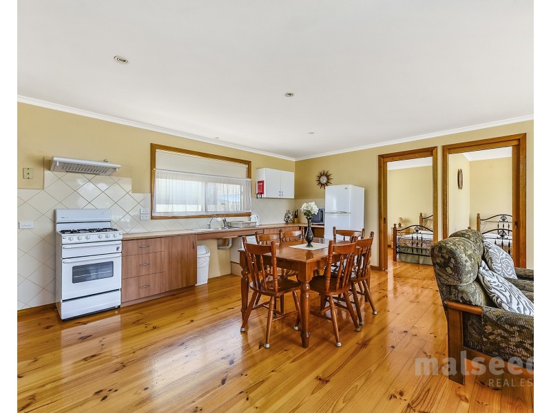 33-35 Thompson Road, Robe SA 5276