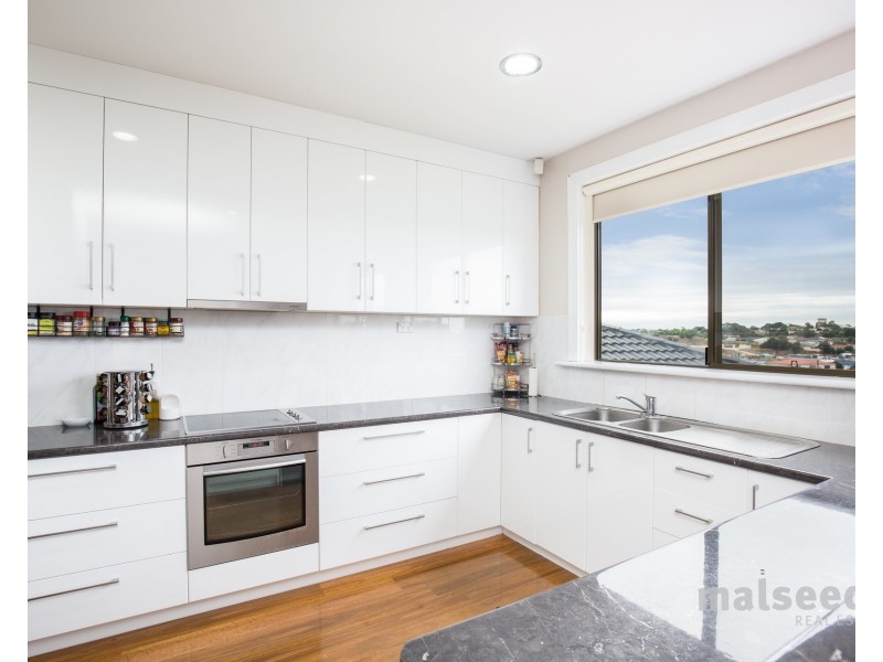 10 Sinclair Street, Mount Gambier SA 5290