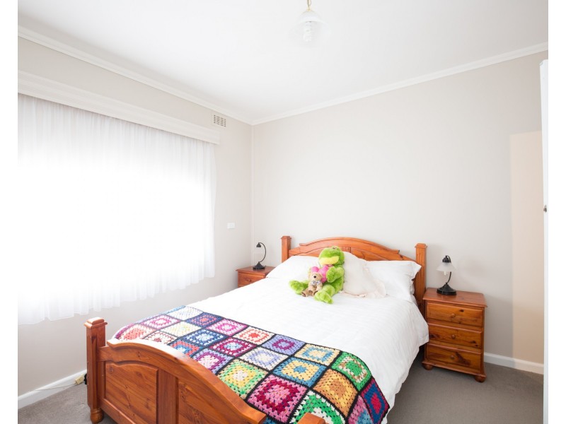 10 Sinclair Street, Mount Gambier SA 5290