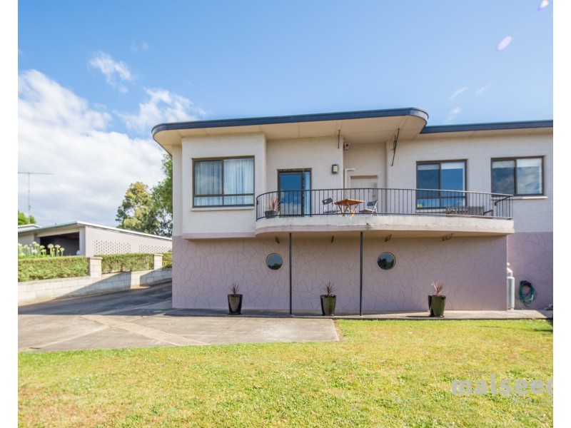 10 Sinclair Street, Mount Gambier SA 5290