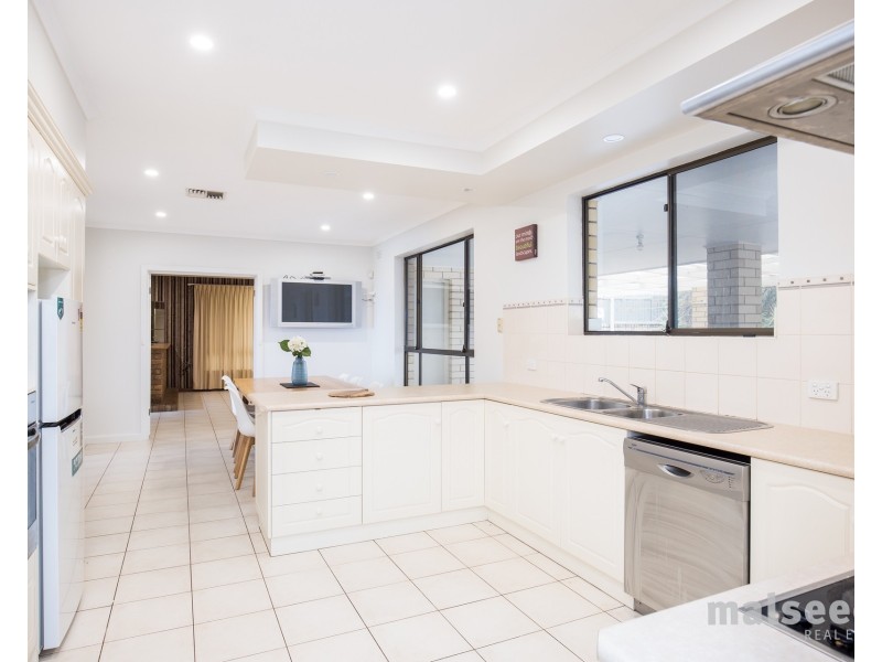 14 Tawarri Crescent, Mount Gambier SA 5290