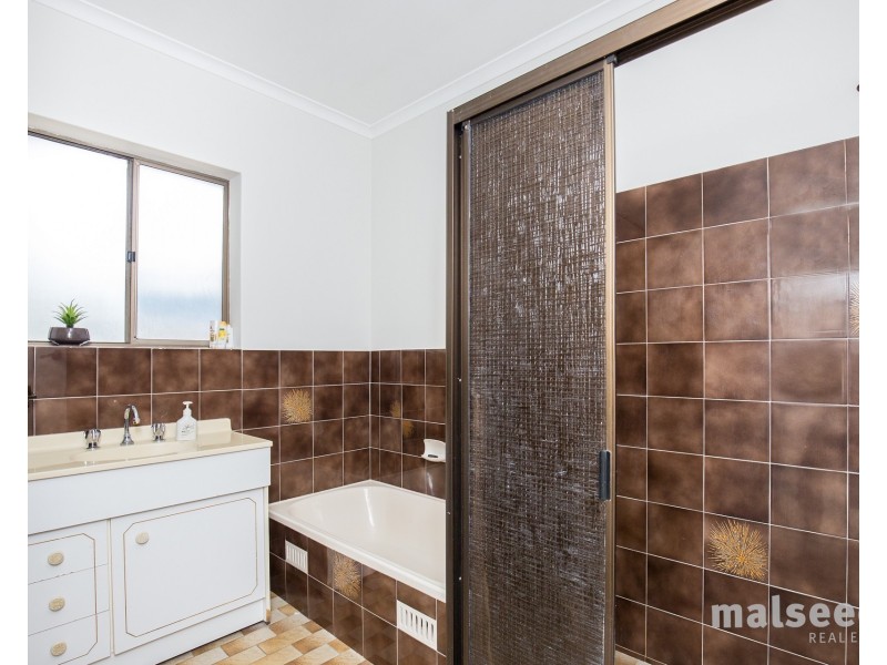 14 Tawarri Crescent, Mount Gambier SA 5290