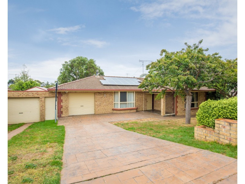 1 Kowine Crescent, Mount Gambier SA 5290