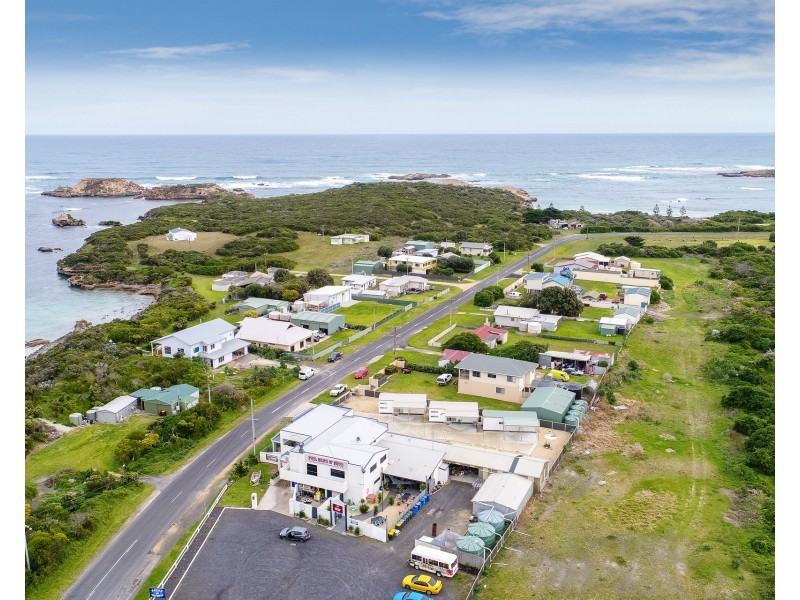 1 Government Road, Carpenter Rocks SA 5291