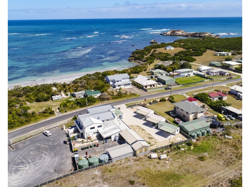 1 Government Road, Carpenter Rocks SA 5291