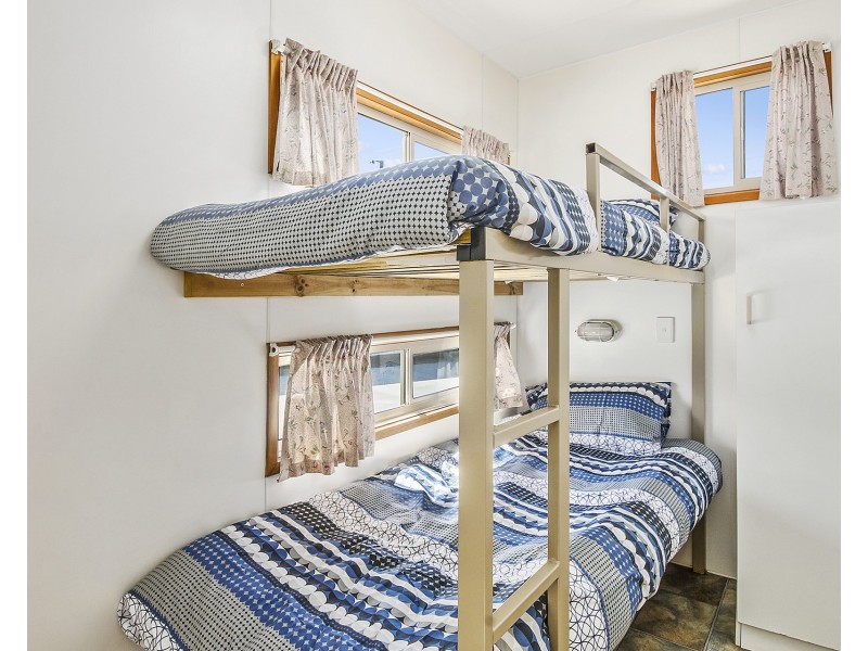 1 Government Road, Carpenter Rocks SA 5291