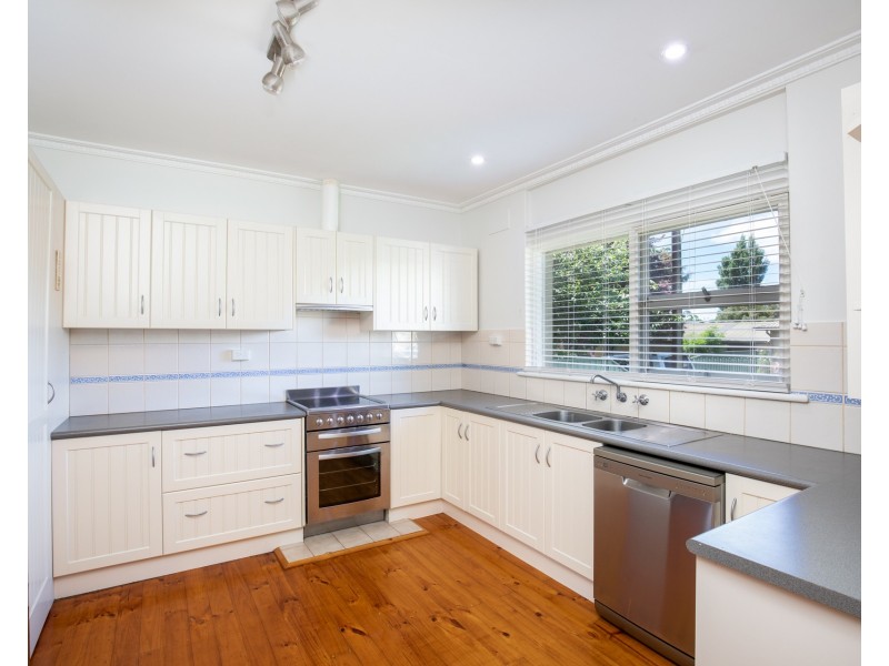 30 Tolmie Street, Mount Gambier SA 5290