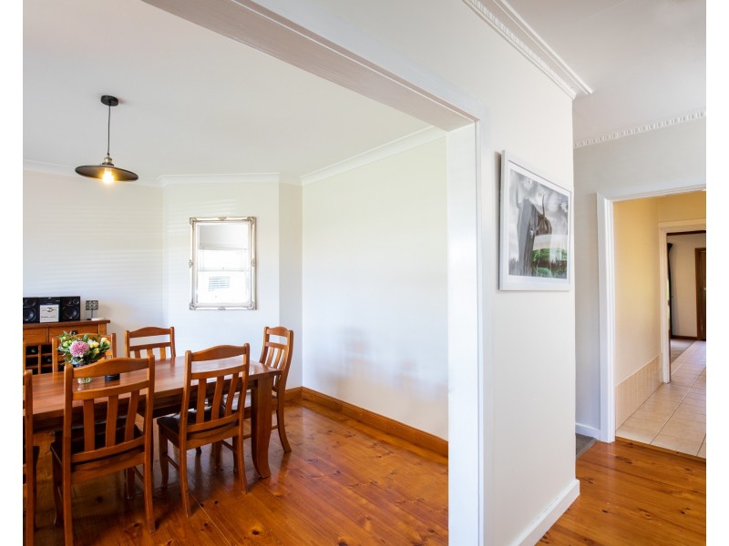 30 Tolmie Street, Mount Gambier SA 5290