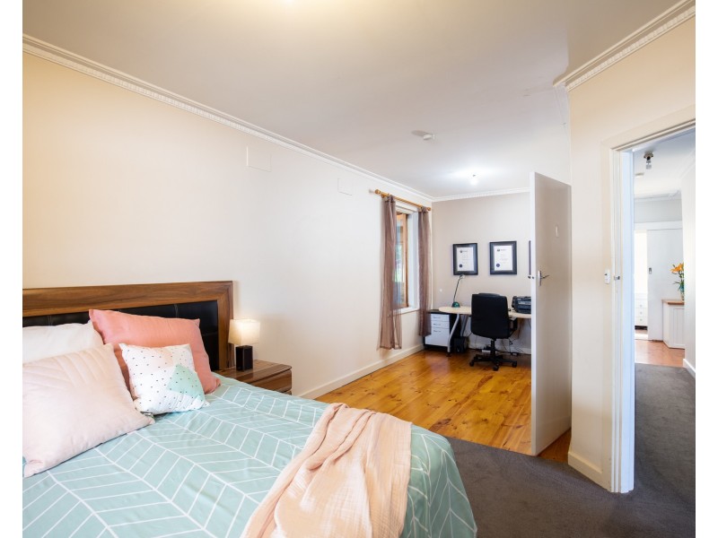 30 Tolmie Street, Mount Gambier SA 5290