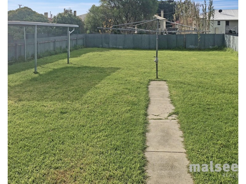 13 Ramsay Street, Millicent SA 5280