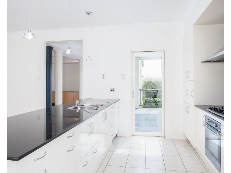 11 Bellaire Close, Mount Gambier SA 5290