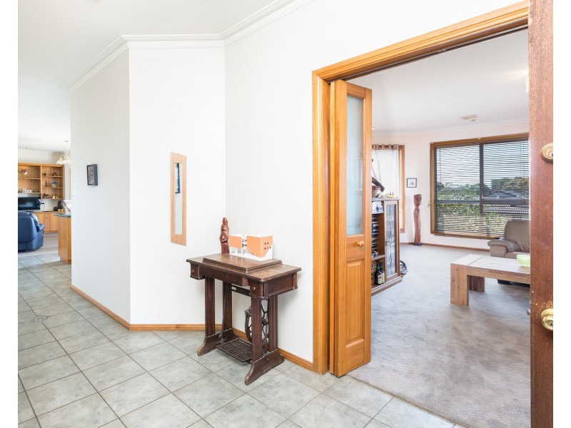 2 Highland Drive, Mount Gambier SA 5290