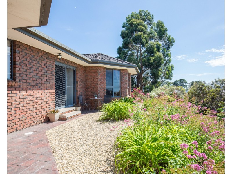 2 Highland Drive, Mount Gambier SA 5290