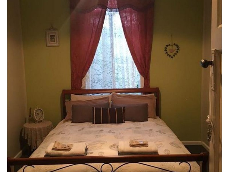 1 Arthur Street, Beachport SA 5280