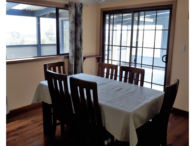 17 Cape Buffon Drive, Southend SA 5280