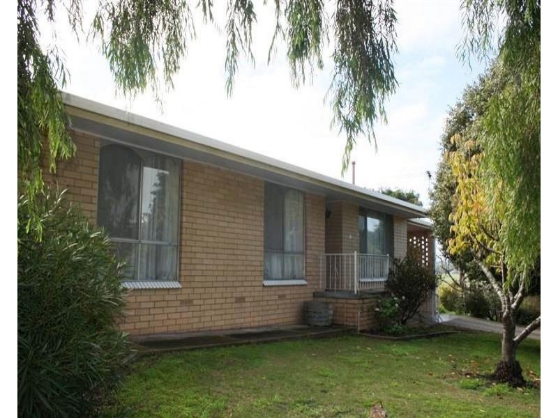 19 Hutchesson Street, Millicent SA 5280