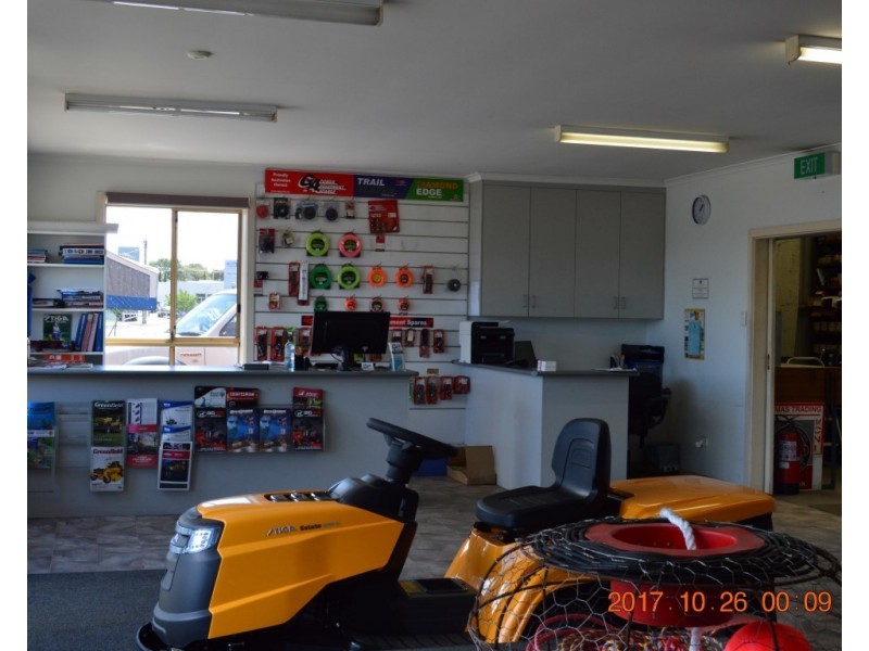 59 Mount Gambier Road, Millicent SA 5280